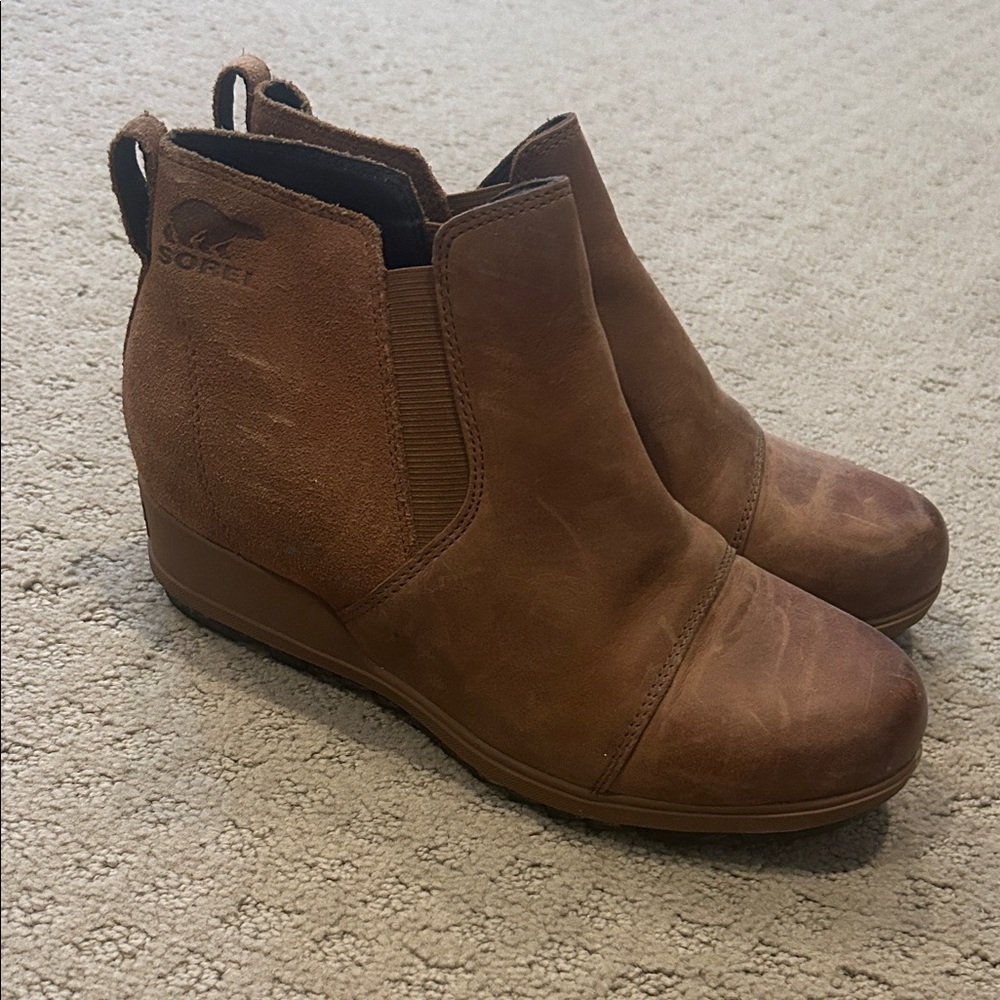 Sorel Women's Tan Ankle Booties